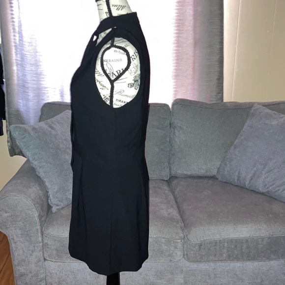 TopShop Black Jump suit Tuxedo Romper Tie Neck V-Neck Style Size 8 - Picture 8 of 12